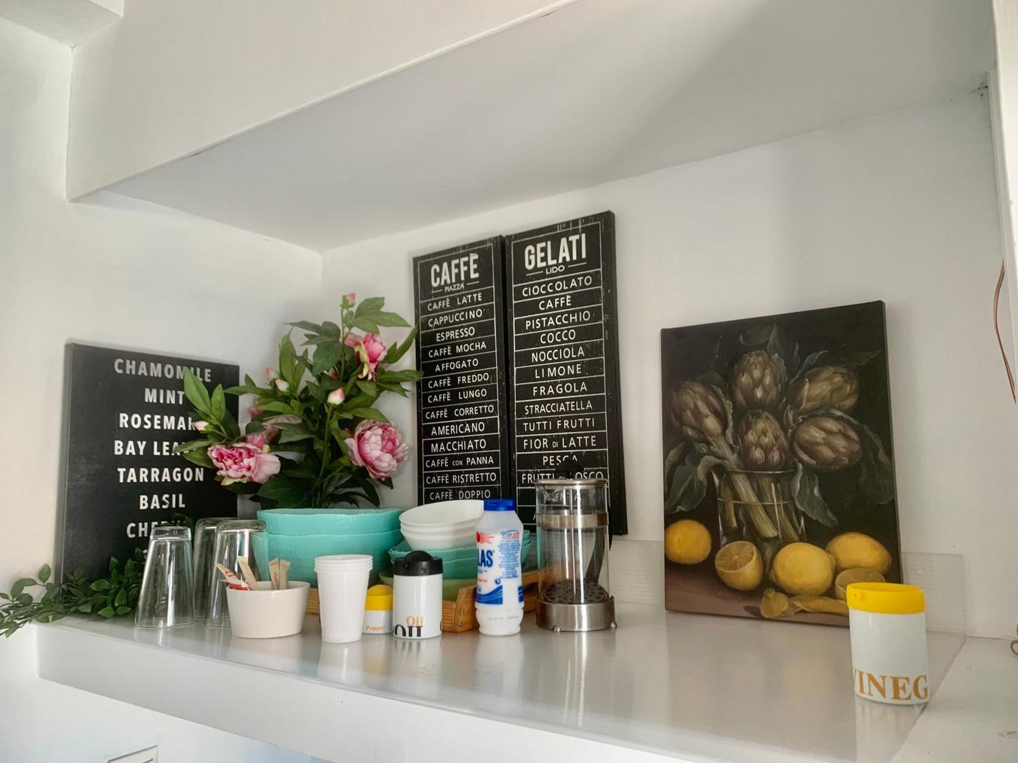 Bright Studio 4 A Short Stay Near Oaka - Iaso - Ygeia - Mitera Hospitals 雅典 外观 照片
