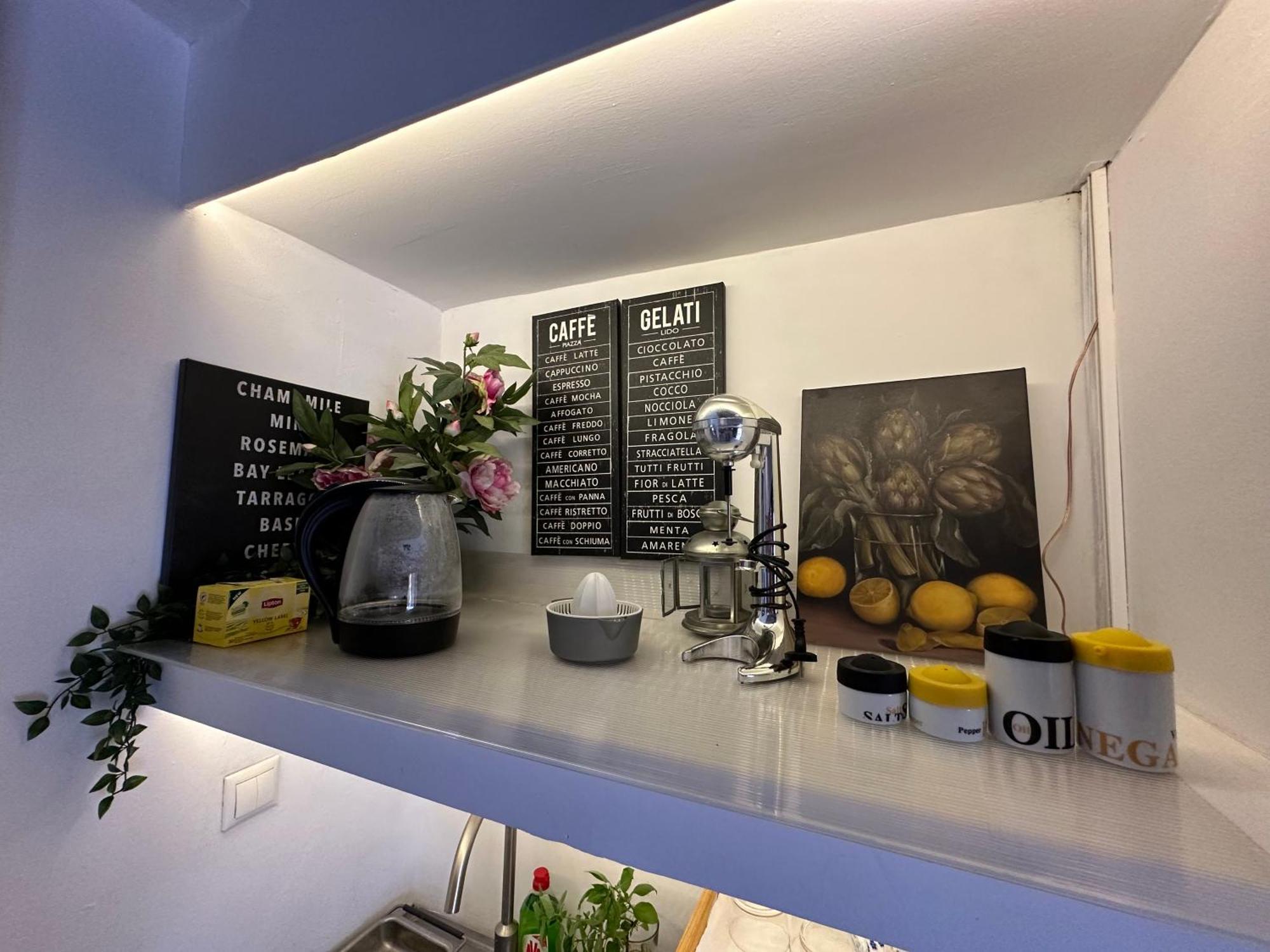 Bright Studio 4 A Short Stay Near Oaka - Iaso - Ygeia - Mitera Hospitals 雅典 外观 照片